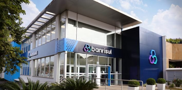 Retrocesso no Banrisul: banco vai extinguir agência digital em 2023